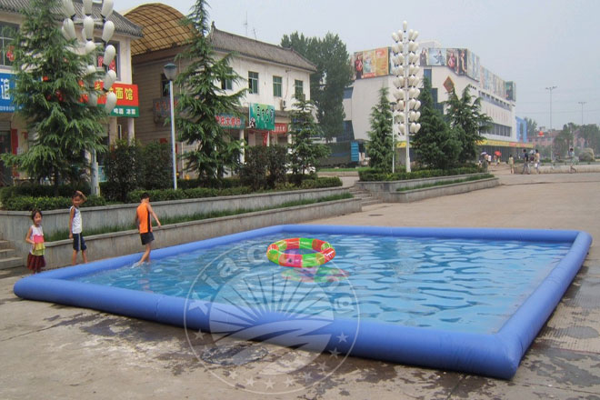 贵州充气游泳池游玩